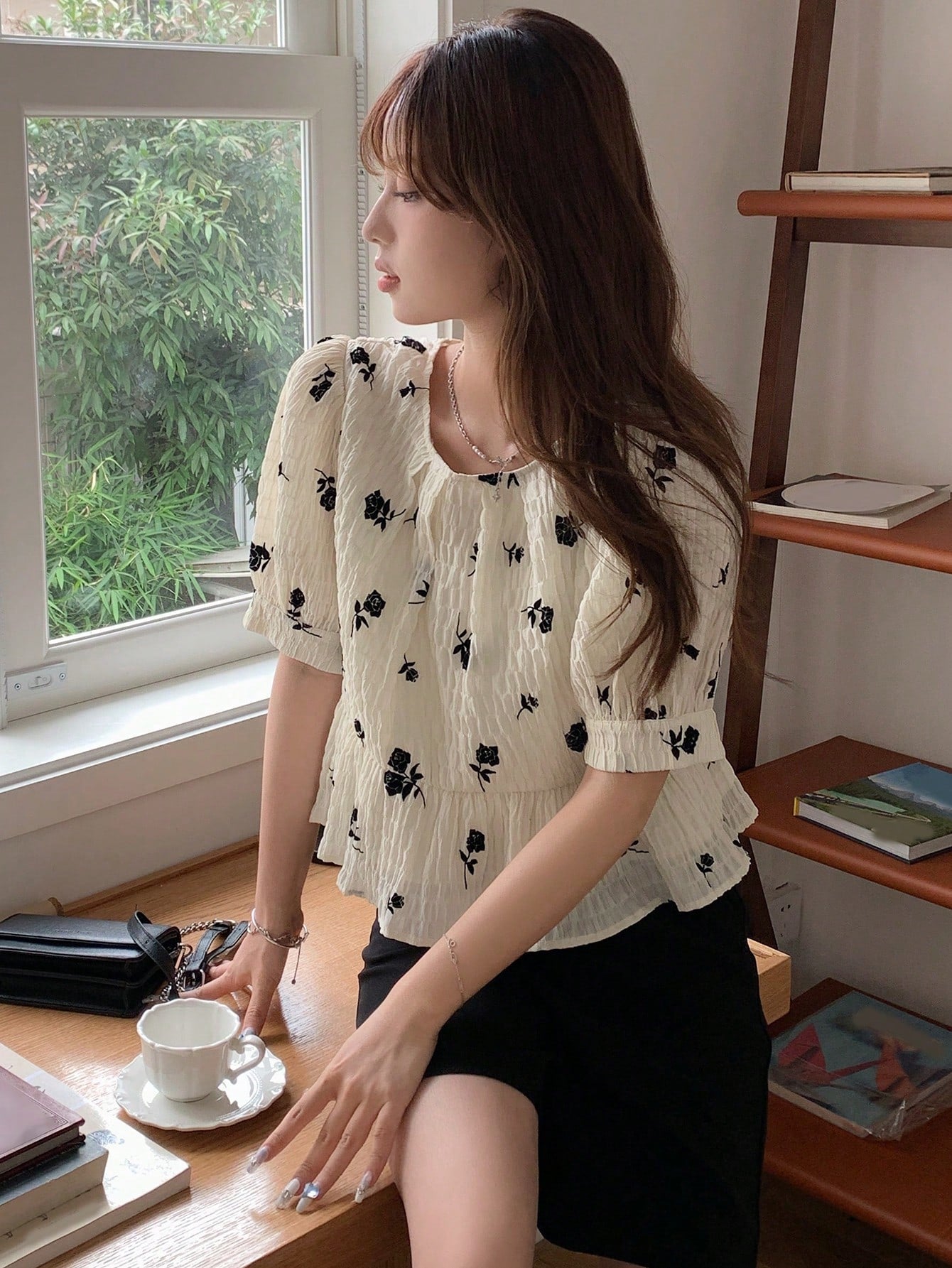 SHEIN DAZY Floral Textured Blouse