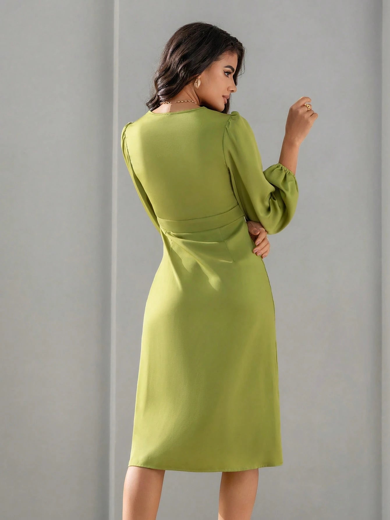 Aveloria Square Neck Lantern Sleeve Solid Satin Dress