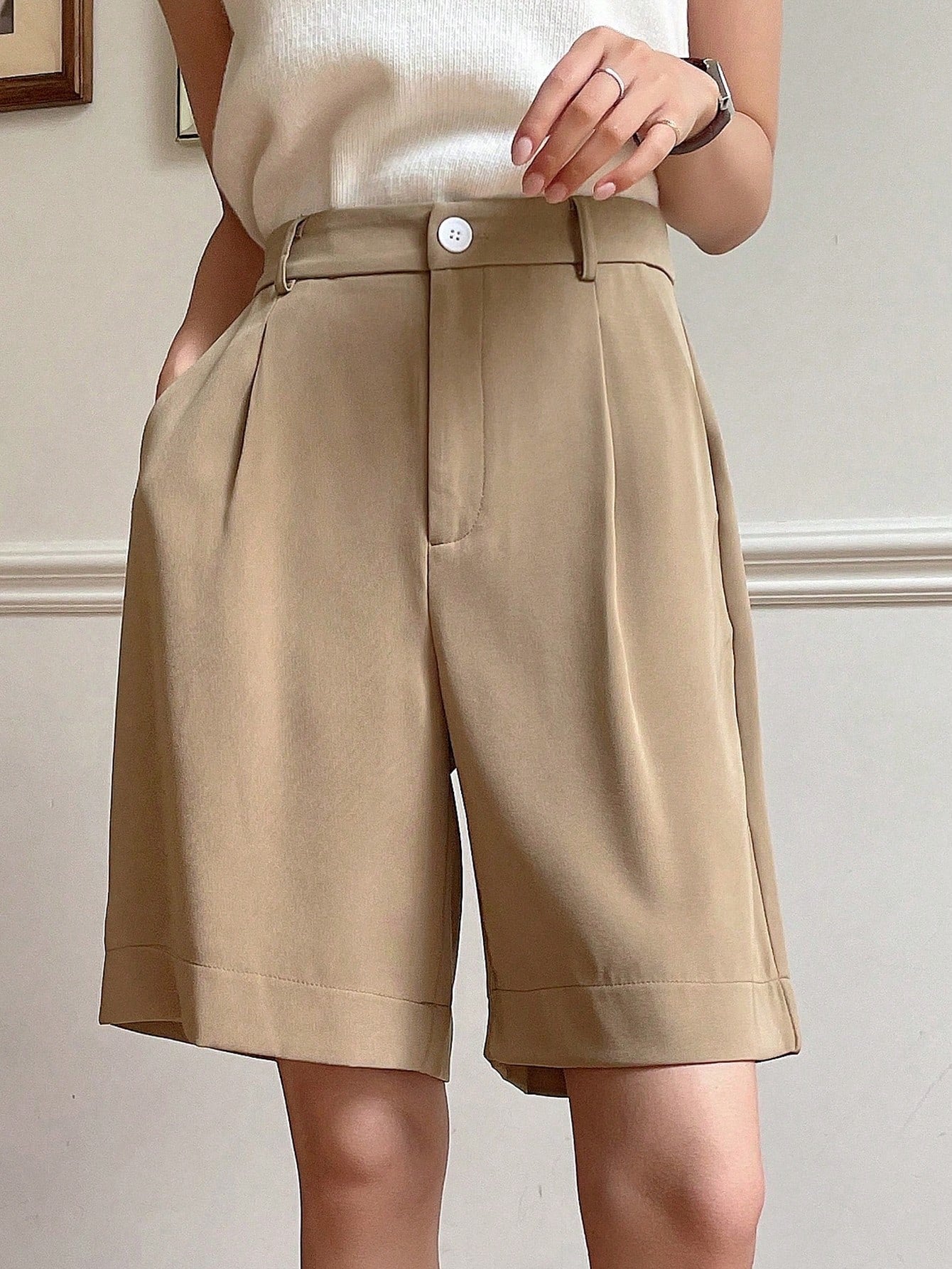 DAZY Slant Pocket Pleated Wide-Leg Shorts