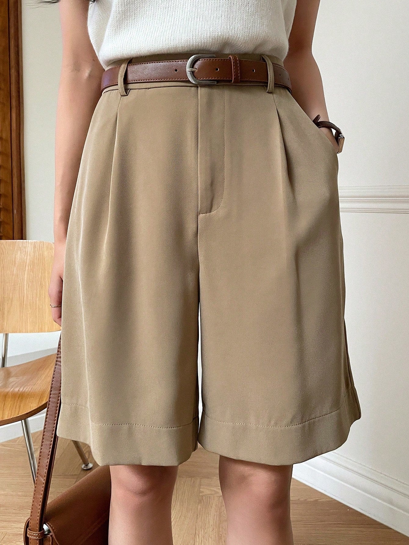DAZY Slant Pocket Pleated Wide-Leg Shorts