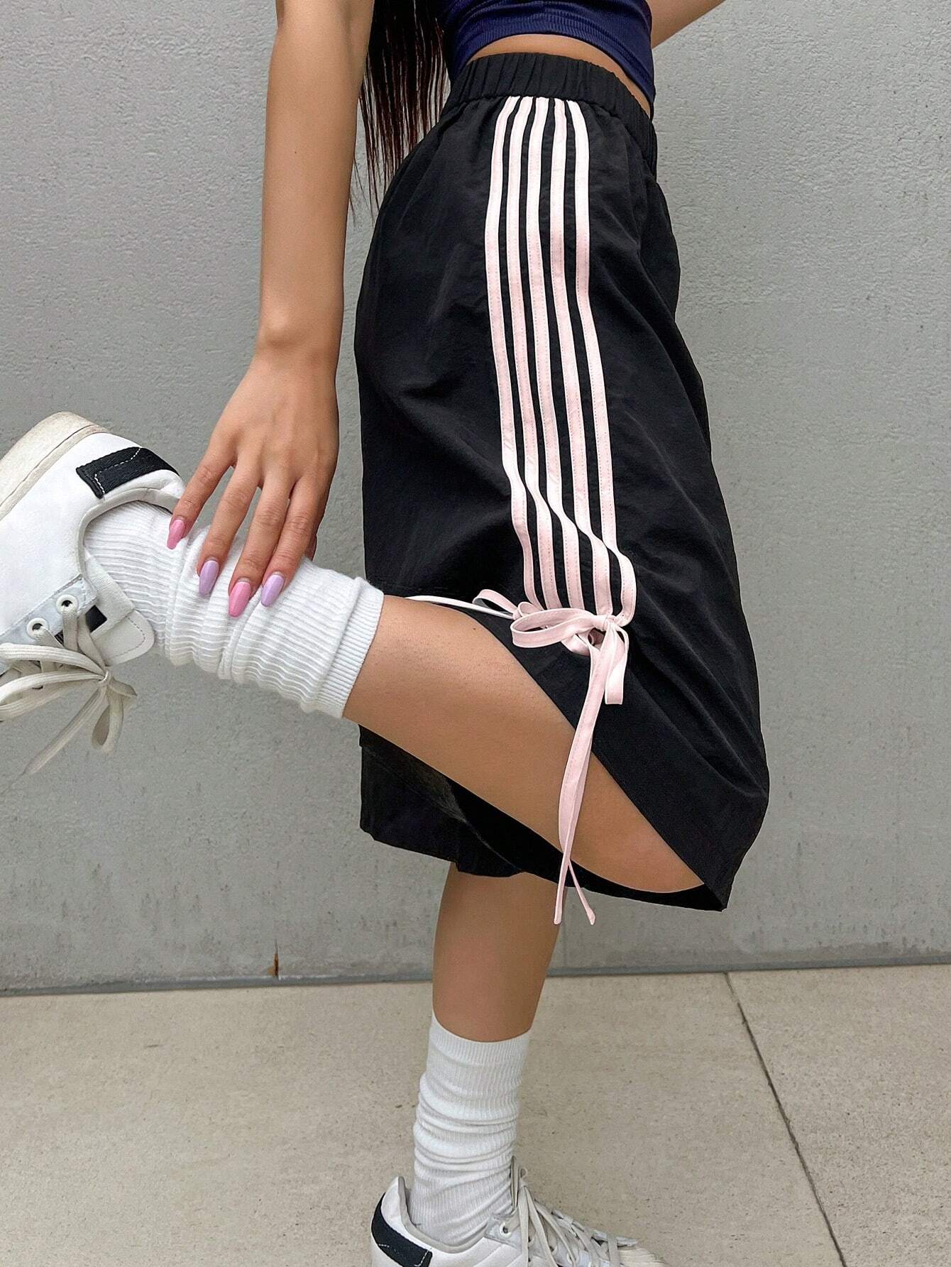 DAZY High‑Waist Side‑Striped Wide‑Leg Shorts