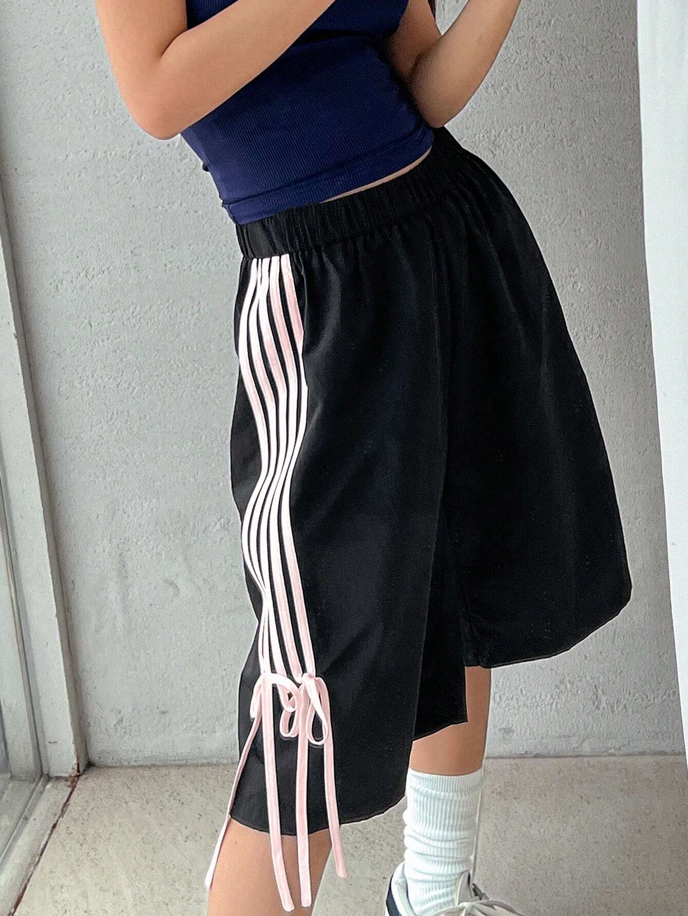 DAZY High‑Waist Side‑Striped Wide‑Leg Shorts