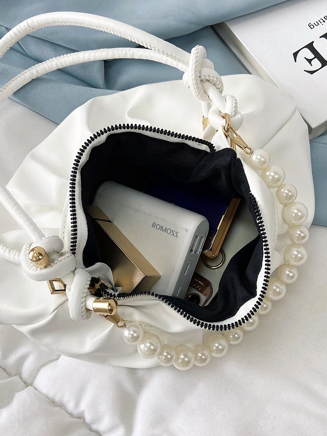 Minimalist Faux Pearl Decor Ruched Bag