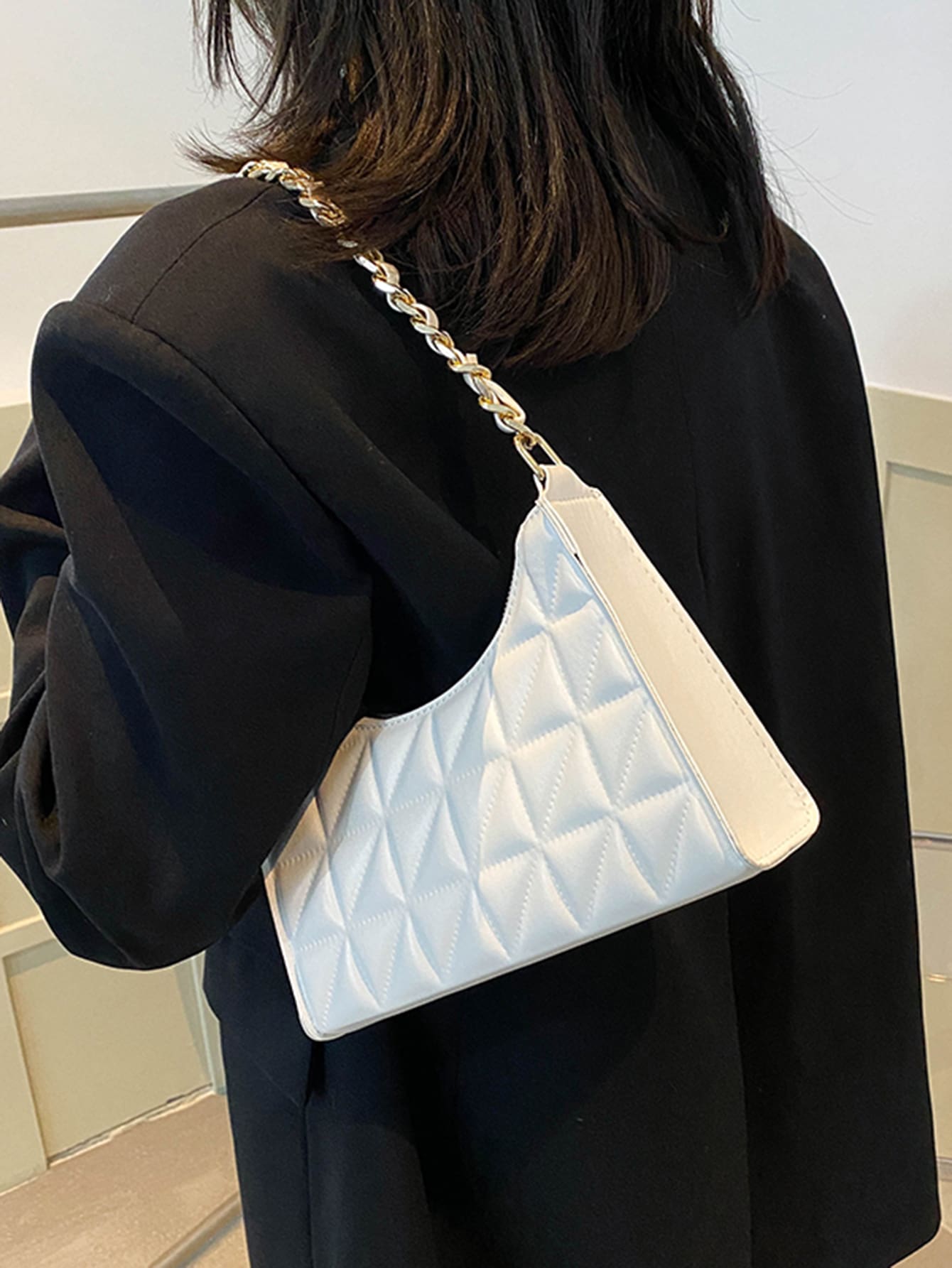 SHEIN Quilted Chain Baguette Bag