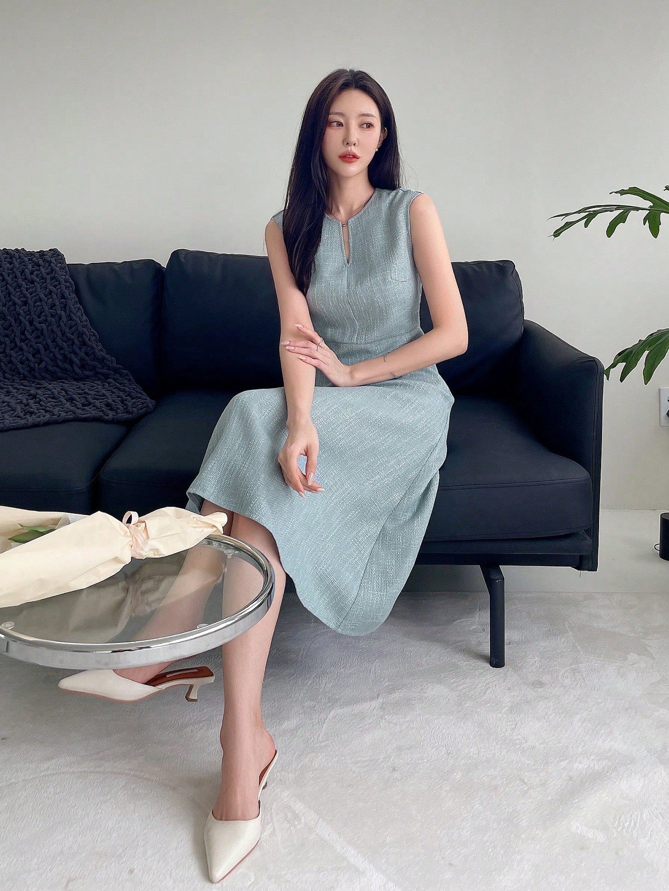 SHEIN DAZY Solid Notched Neckline A-line Dress