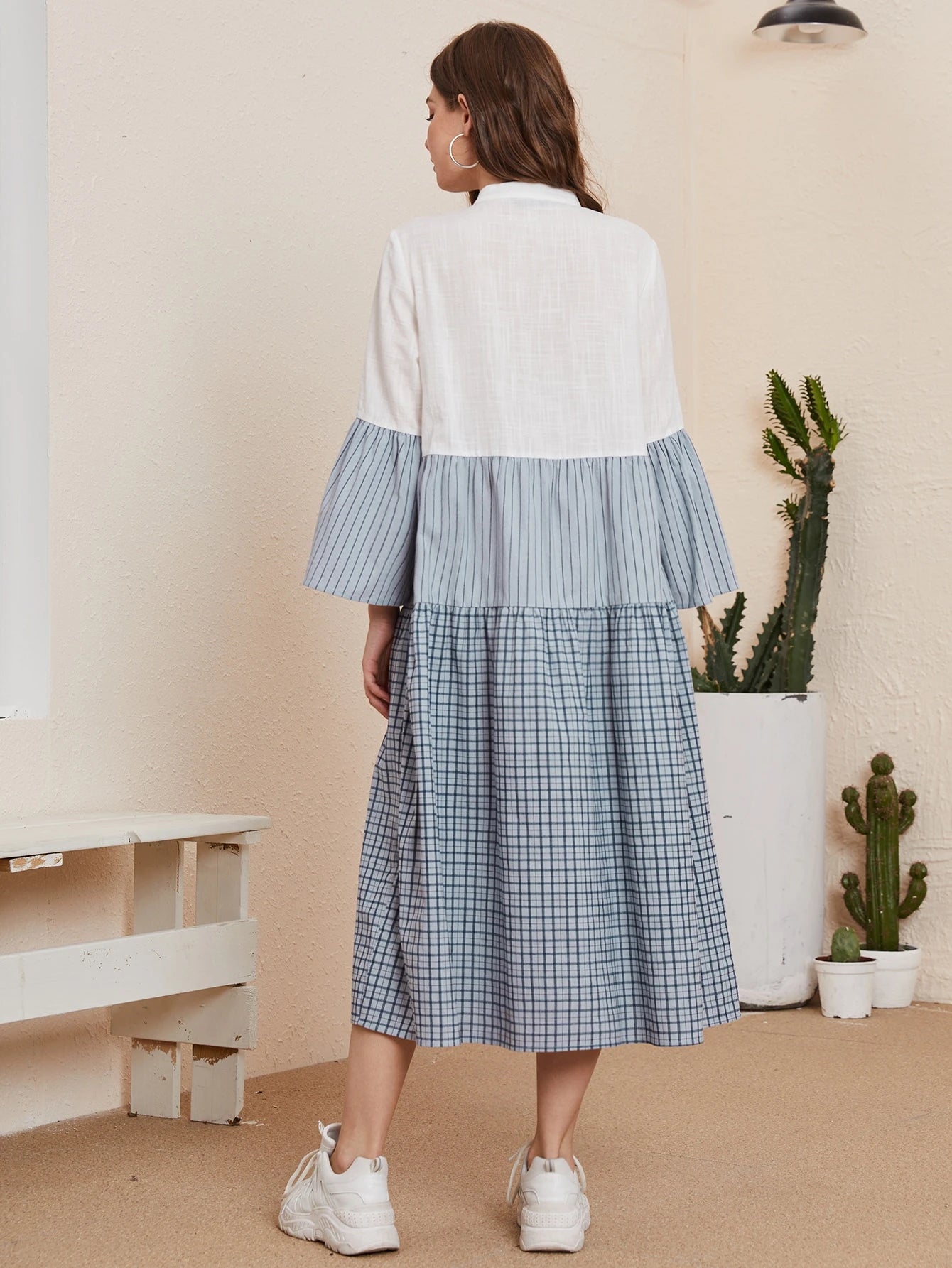 SHEIN Mulvari Flounce Sleeve Striped Colorblock Dress