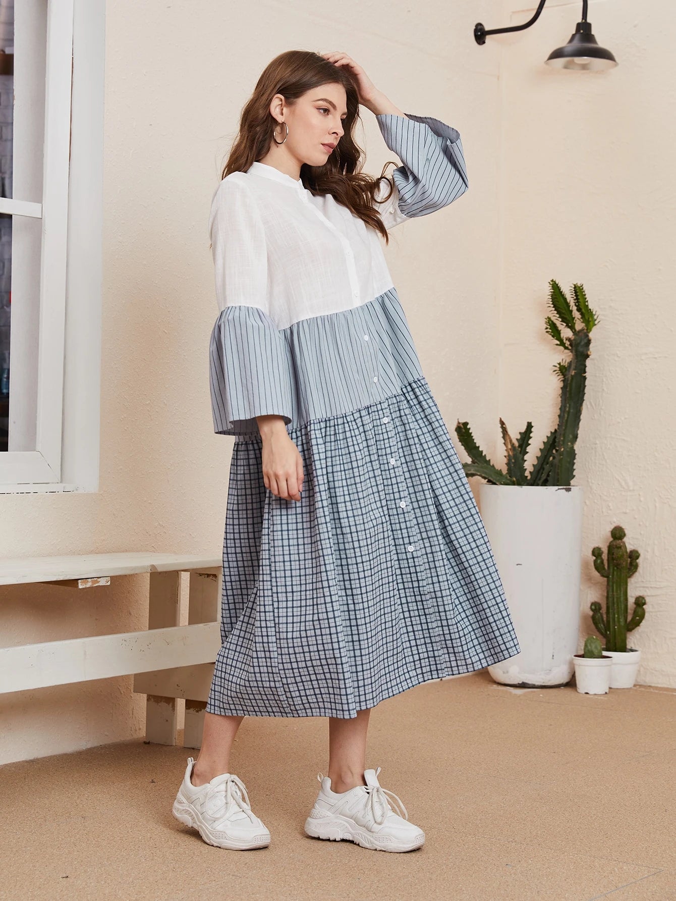 SHEIN Mulvari Flounce Sleeve Striped Colorblock Dress
