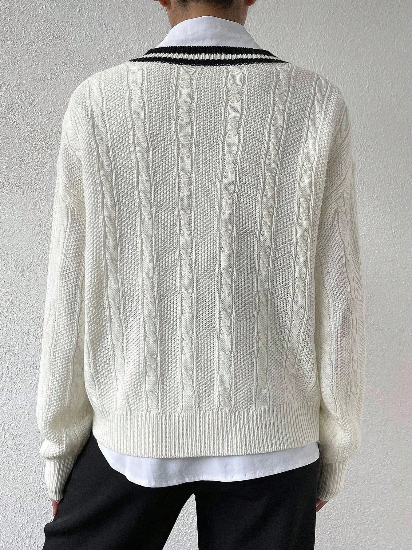 Ritzy Row V-Neck Loose Knit Sweater – XS