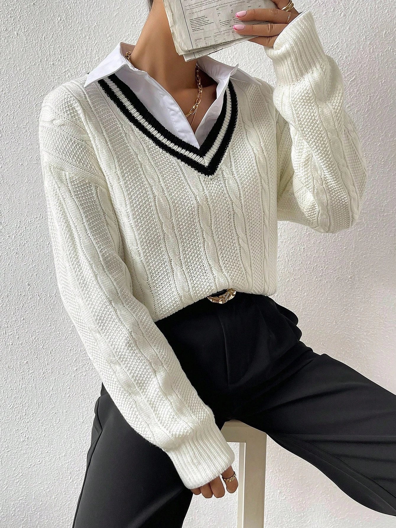 Ritzy Row V-Neck Loose Knit Sweater – XS
