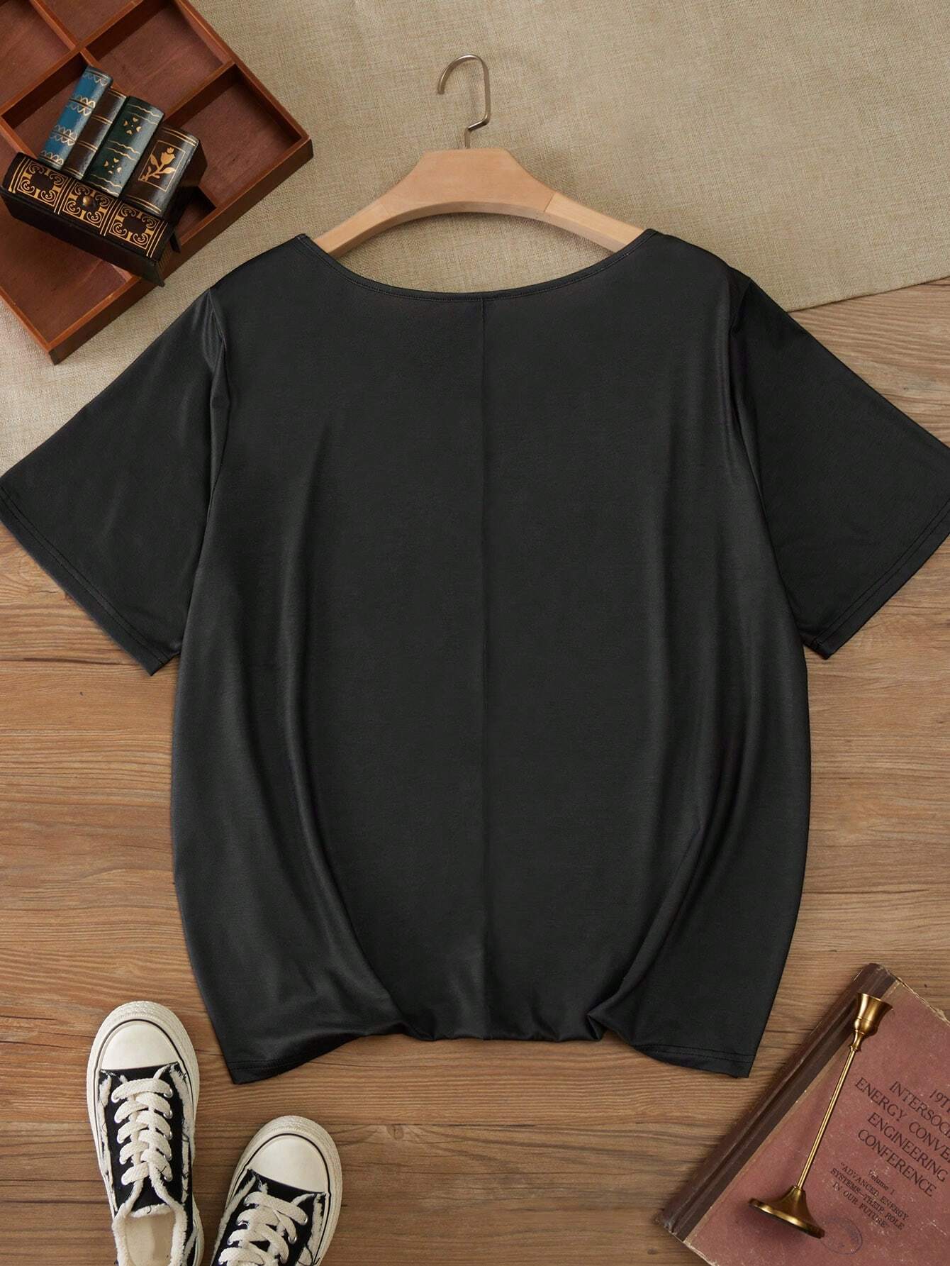 SHEIN CURVE Graphic Print Loose Fit T-Shirt