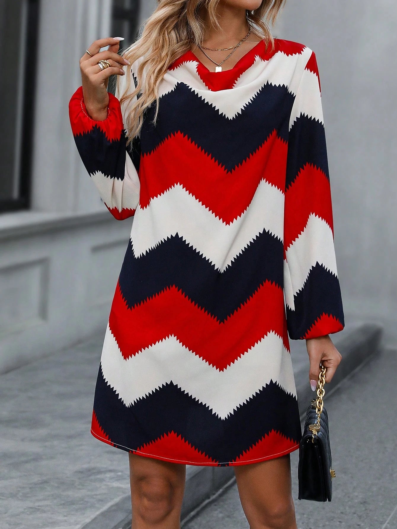 SHEIN Clasi Chevron Print Lantern Sleeve Tunic Dress