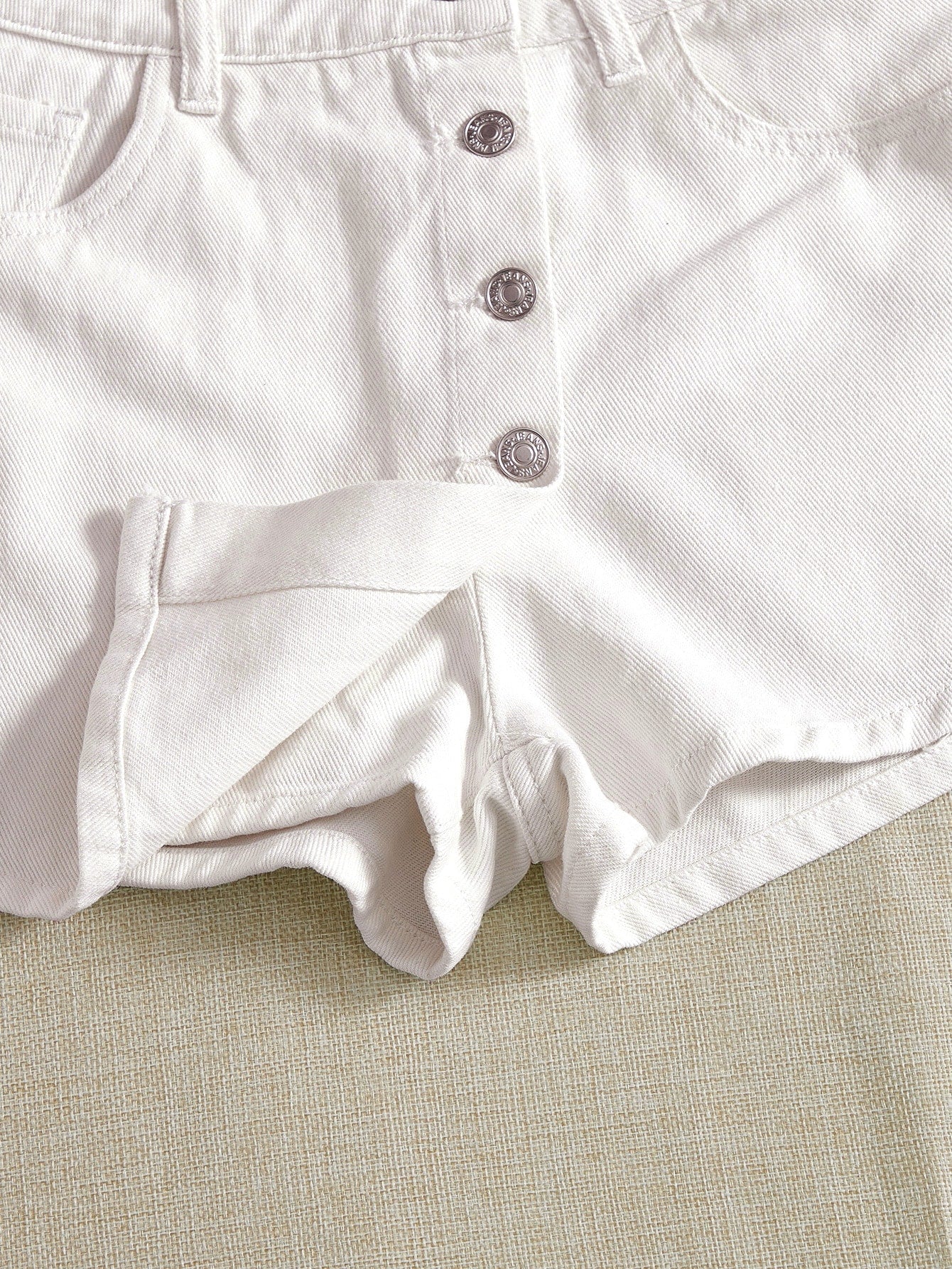 SHEIN EZwear Button Fly Slant Pocket Denim Skort