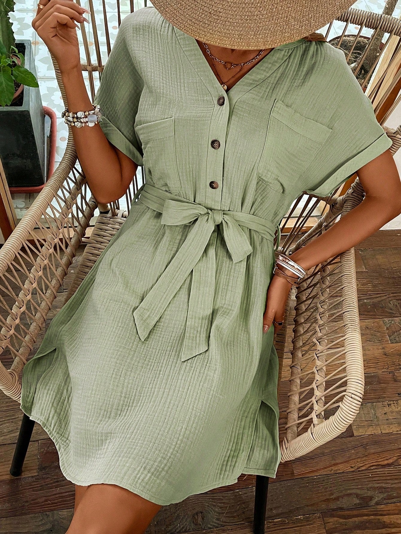 SHEIN LUNE Unicolor Belt Button Dress
