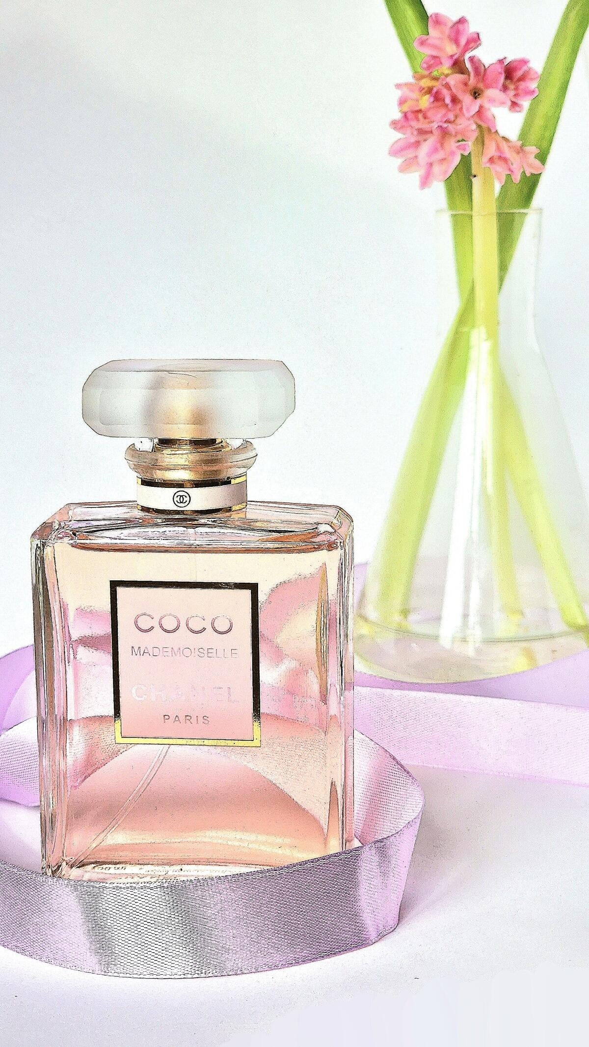 Coco Mademoiselle Chanel Eau de Parfum – Women
