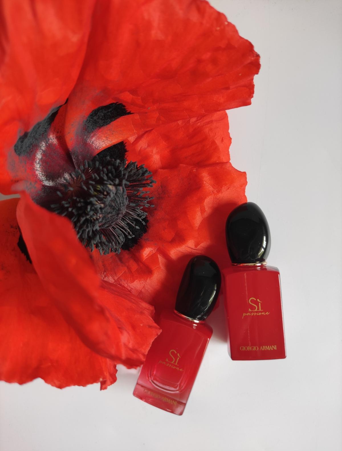 Sì Passione Giorgio Armani Eau de Parfum – Women