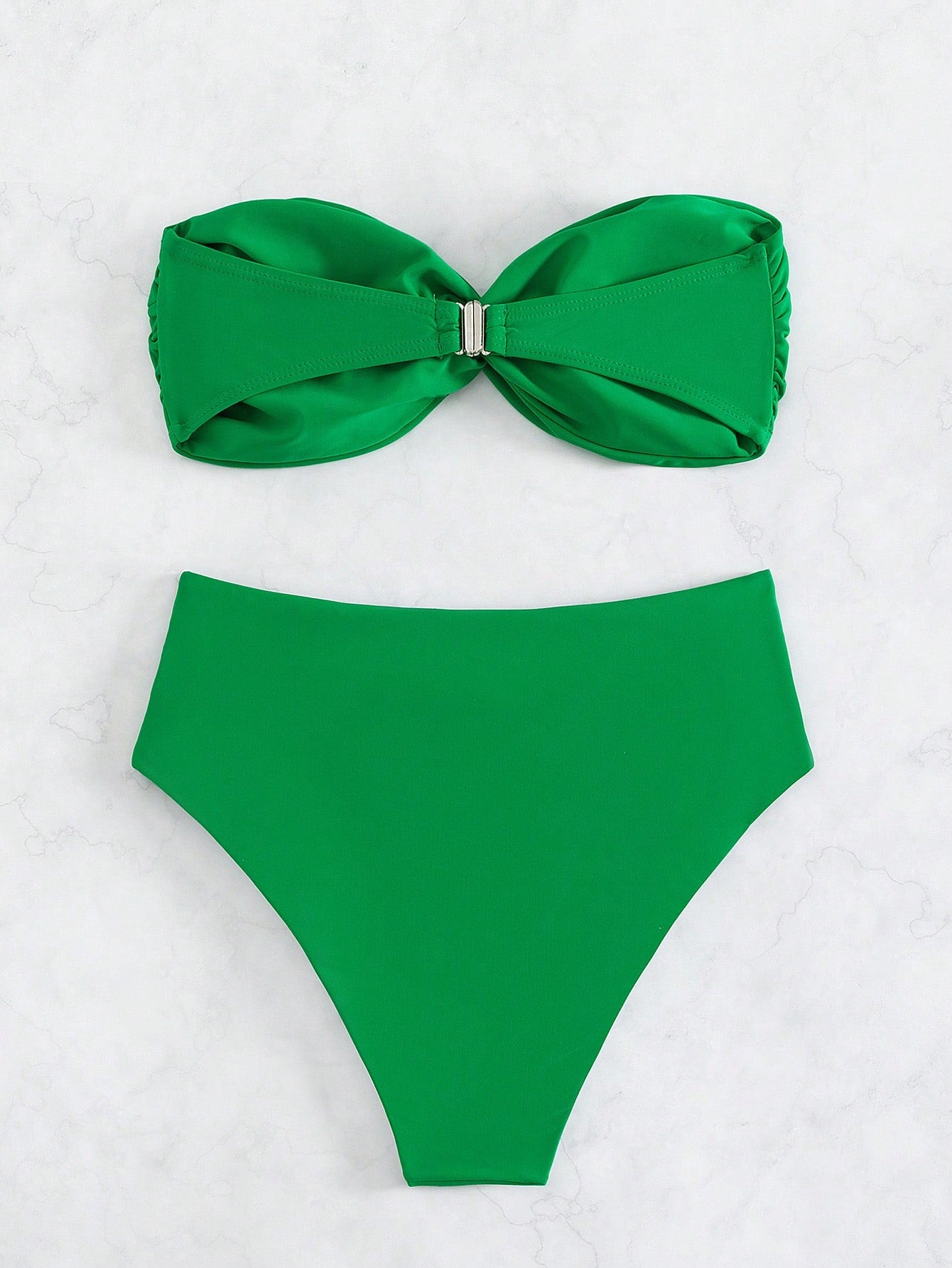 SHEIN Beach Twist Bandeau Bikini Set