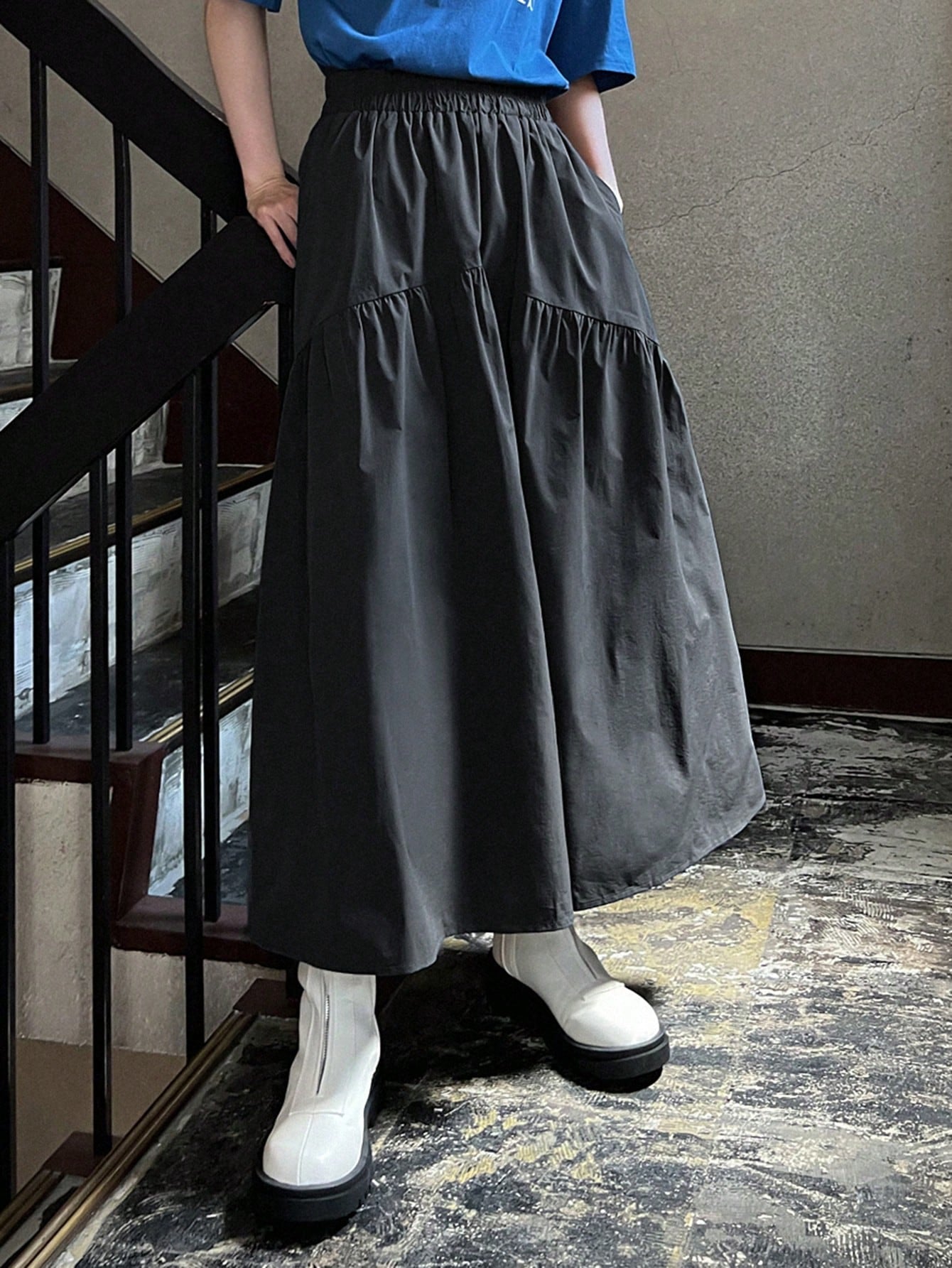 SHEIN DAZY Ruffle Hem Skirt