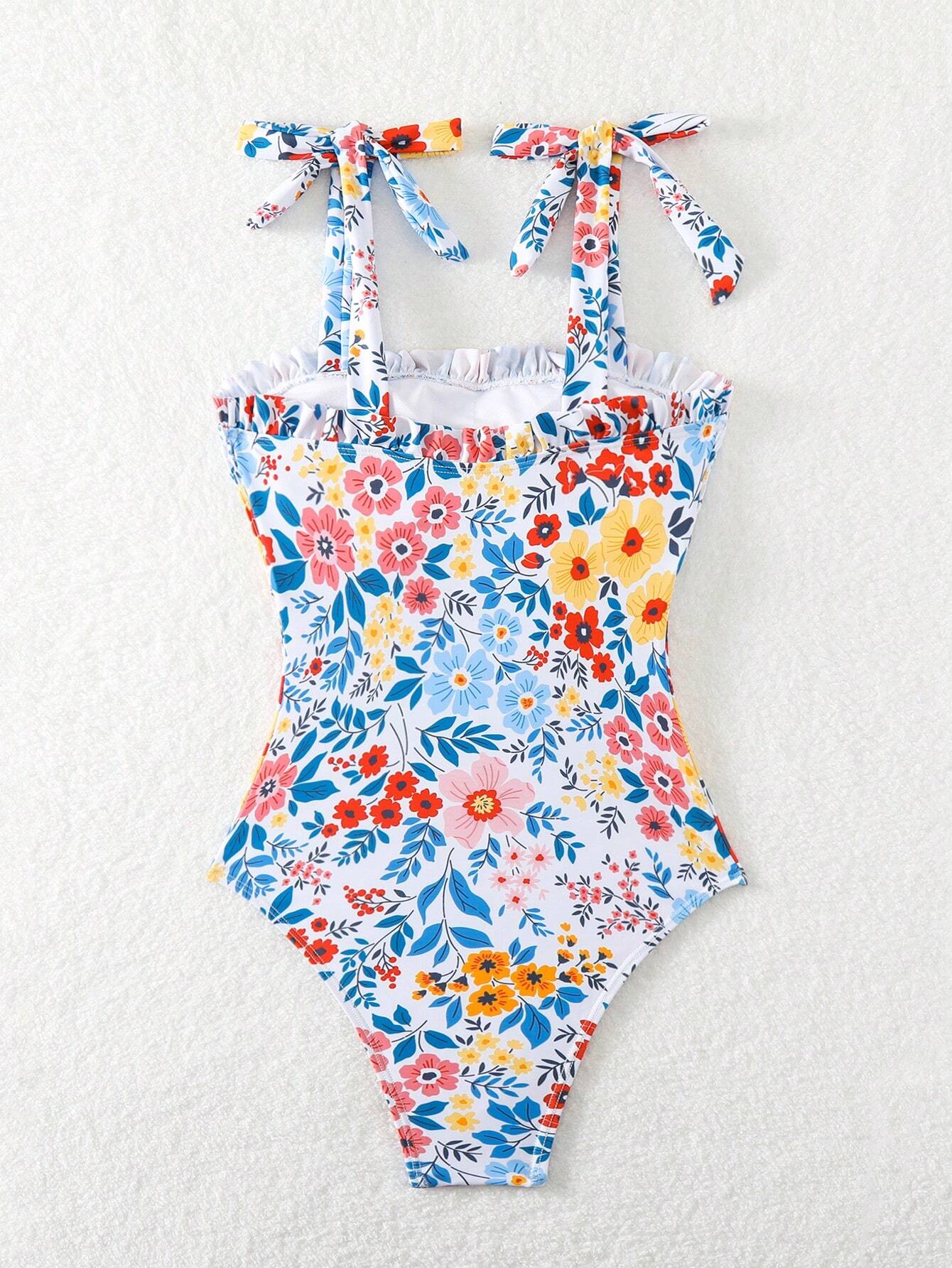 SHEIN DAZY Smocked Floral One-Piece Swimsuit