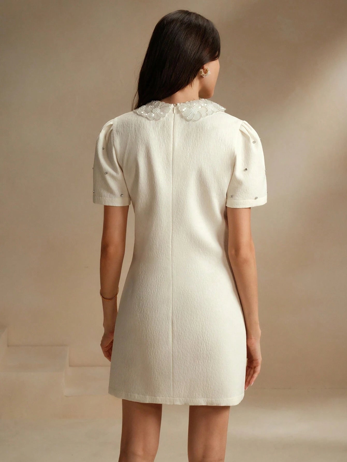 Anewsta The Pearl White Crystal-Collar Retro Mini Dress