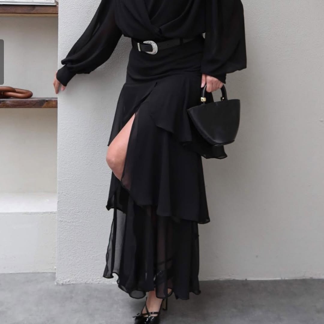 The Airy Chiffon Midi Skirt with Side Slit