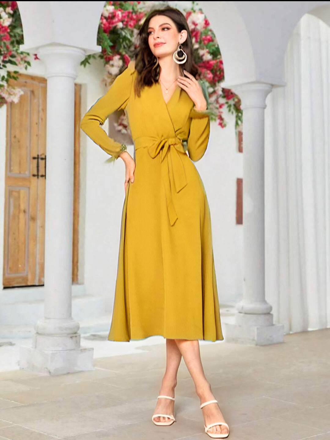 Dress SHEIN Modely Solid Color Belted Pleated - ZEBrand