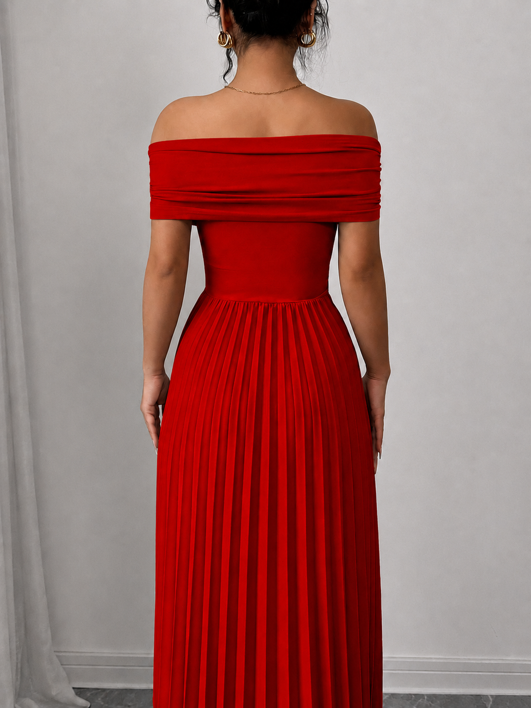 THE SCARLET INFINITE DRAPE PLEATED DRESS