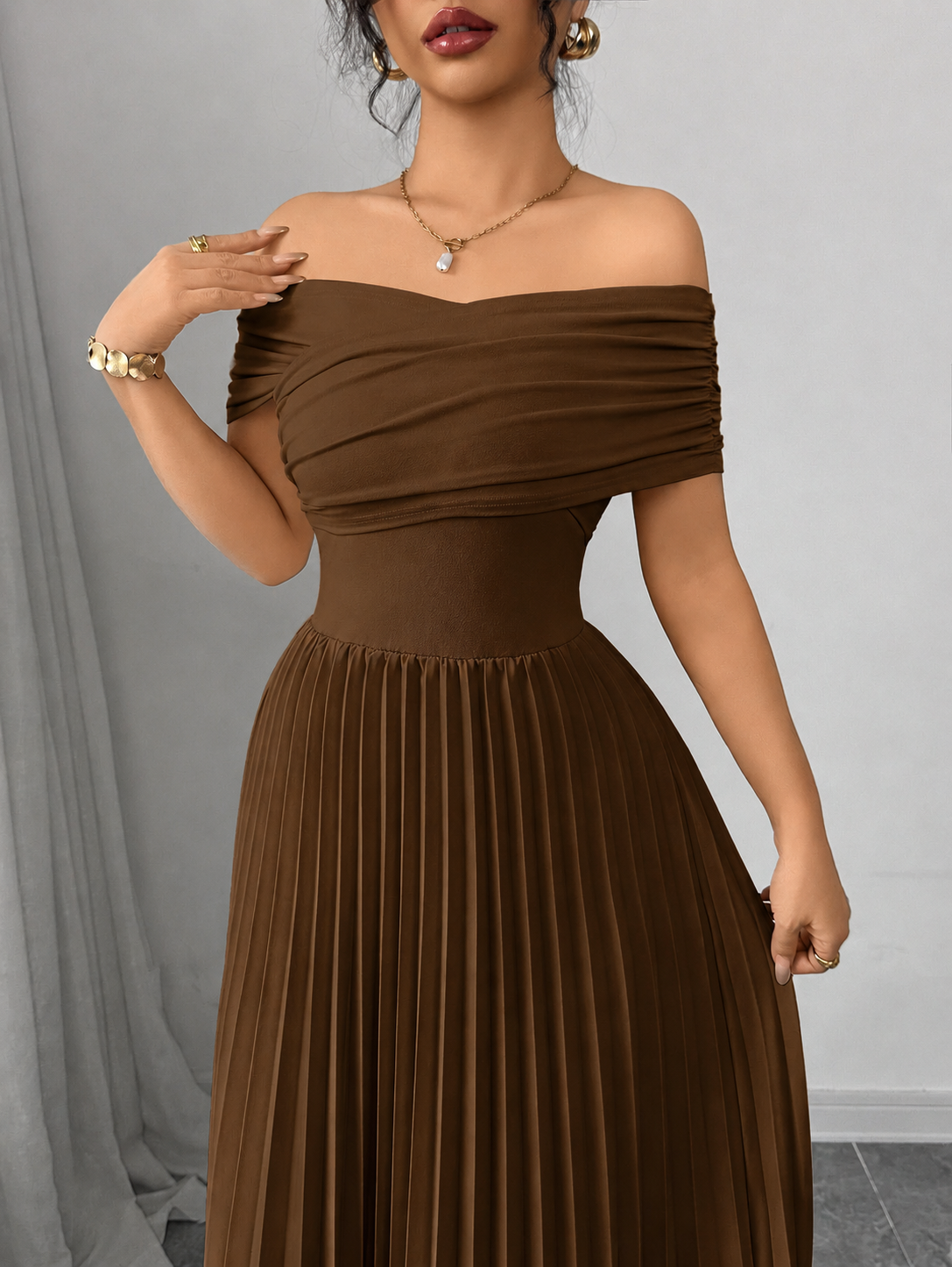 THE CHOCOLATE INFINITE DRAPE PLEATED DRESS