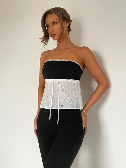 Chiquease Contrast Lace Bandeau Cropped Top