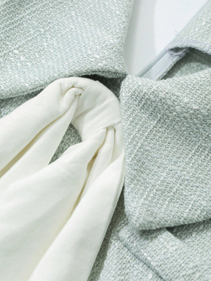 SHEIN DAZY Contrast Collar Fishtail Midi Dress