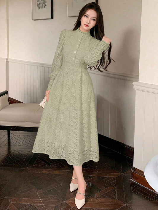 SHEIN DAZY Elegant Lace Slim Dress