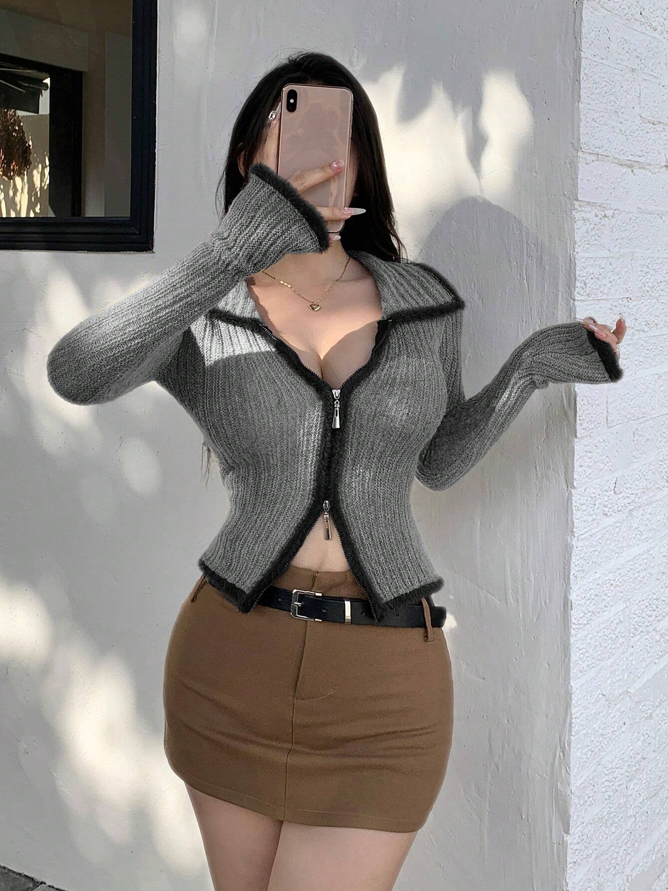 DAZY – Fluffy Color Block Zip-Up Cardigan