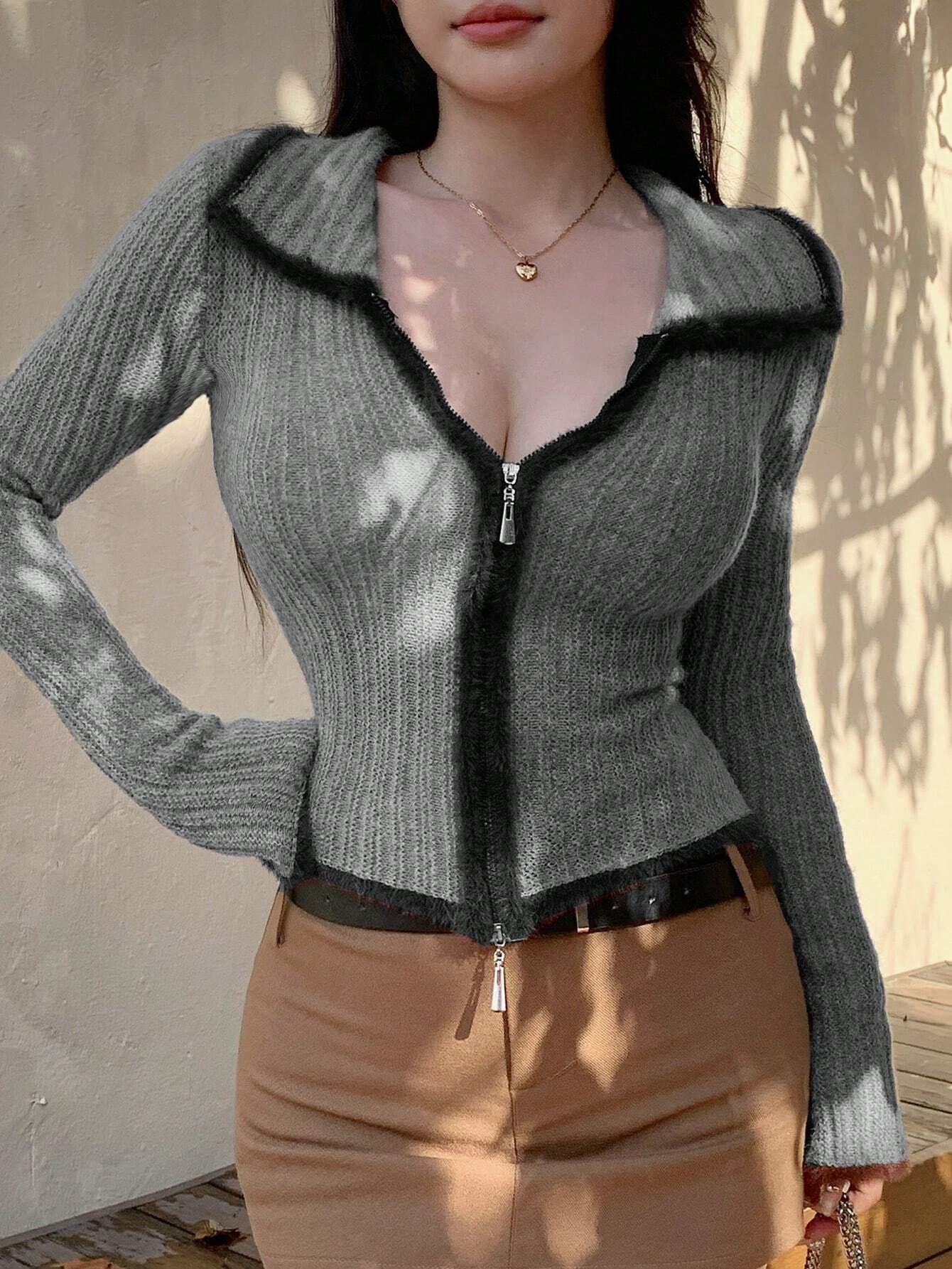 DAZY – Fluffy Color Block Zip-Up Cardigan