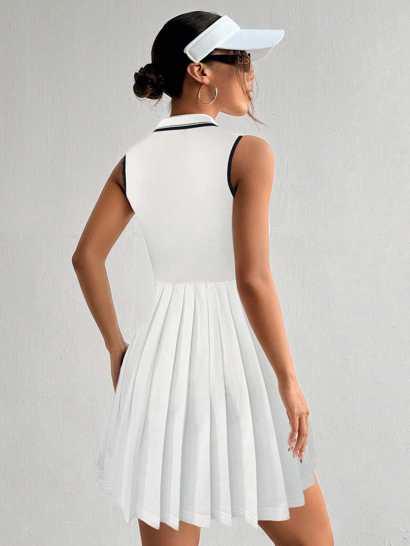 EASITHLETE COLOR-BLOCKED SPORTS DRESS