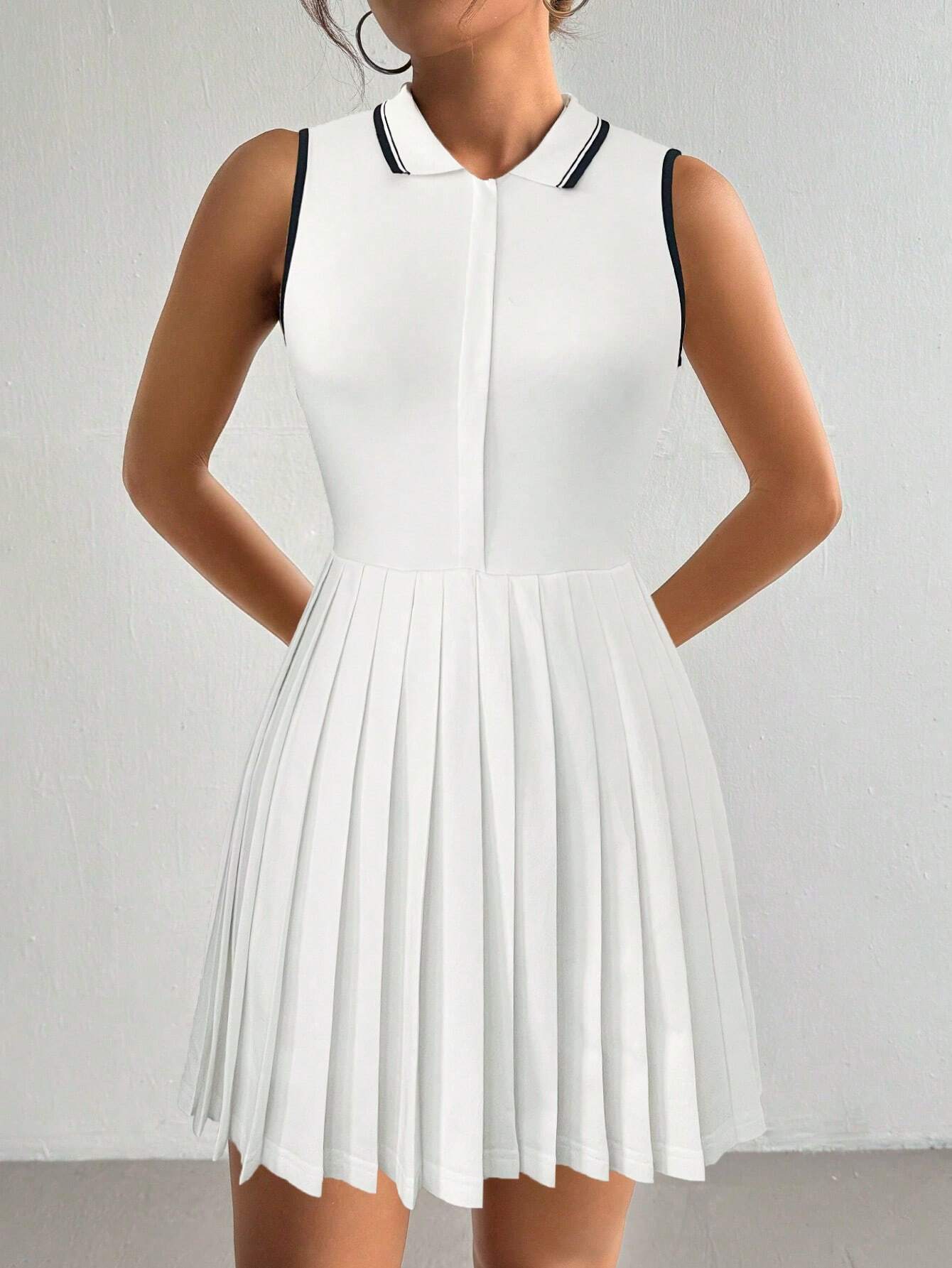 EASITHLETE COLOR-BLOCKED SPORTS DRESS