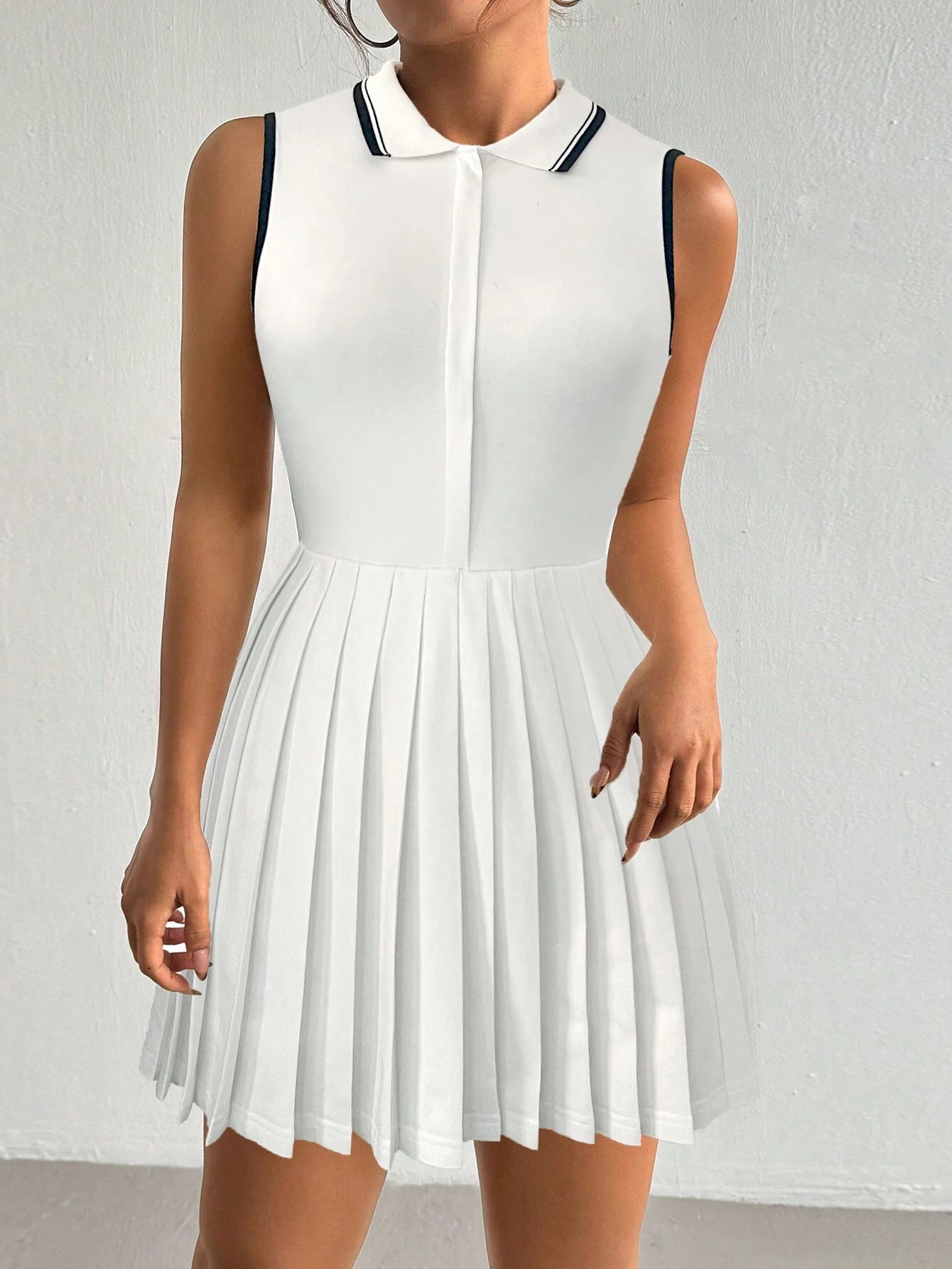 EASITHLETE COLOR-BLOCKED SPORTS DRESS