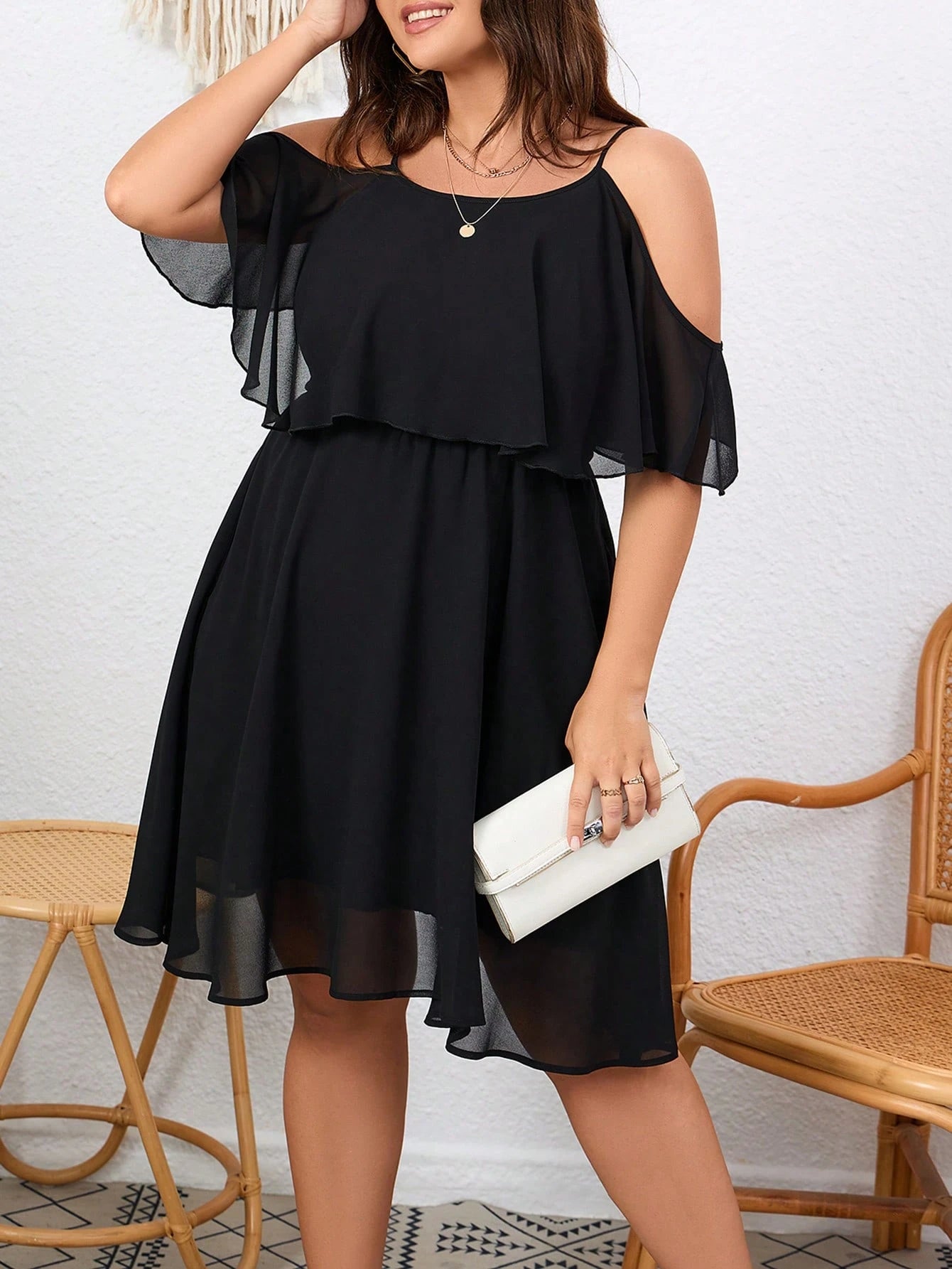 FLOURYN PLUS COLD SHOULDER DRESS