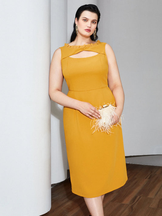 SHEIN MOTF PREMIUM Plus Cut-Out Formal Dress