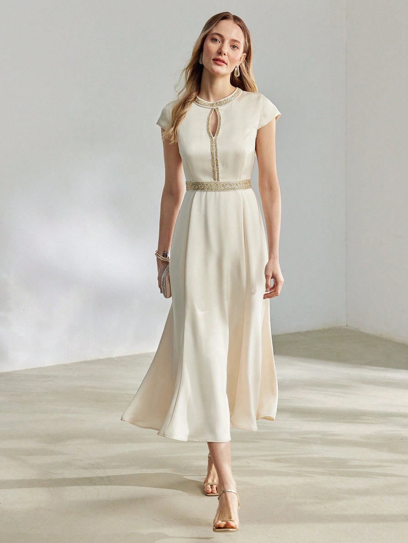 MOTF PREMIUM PEARL SEQUIN A-LINE DRESS