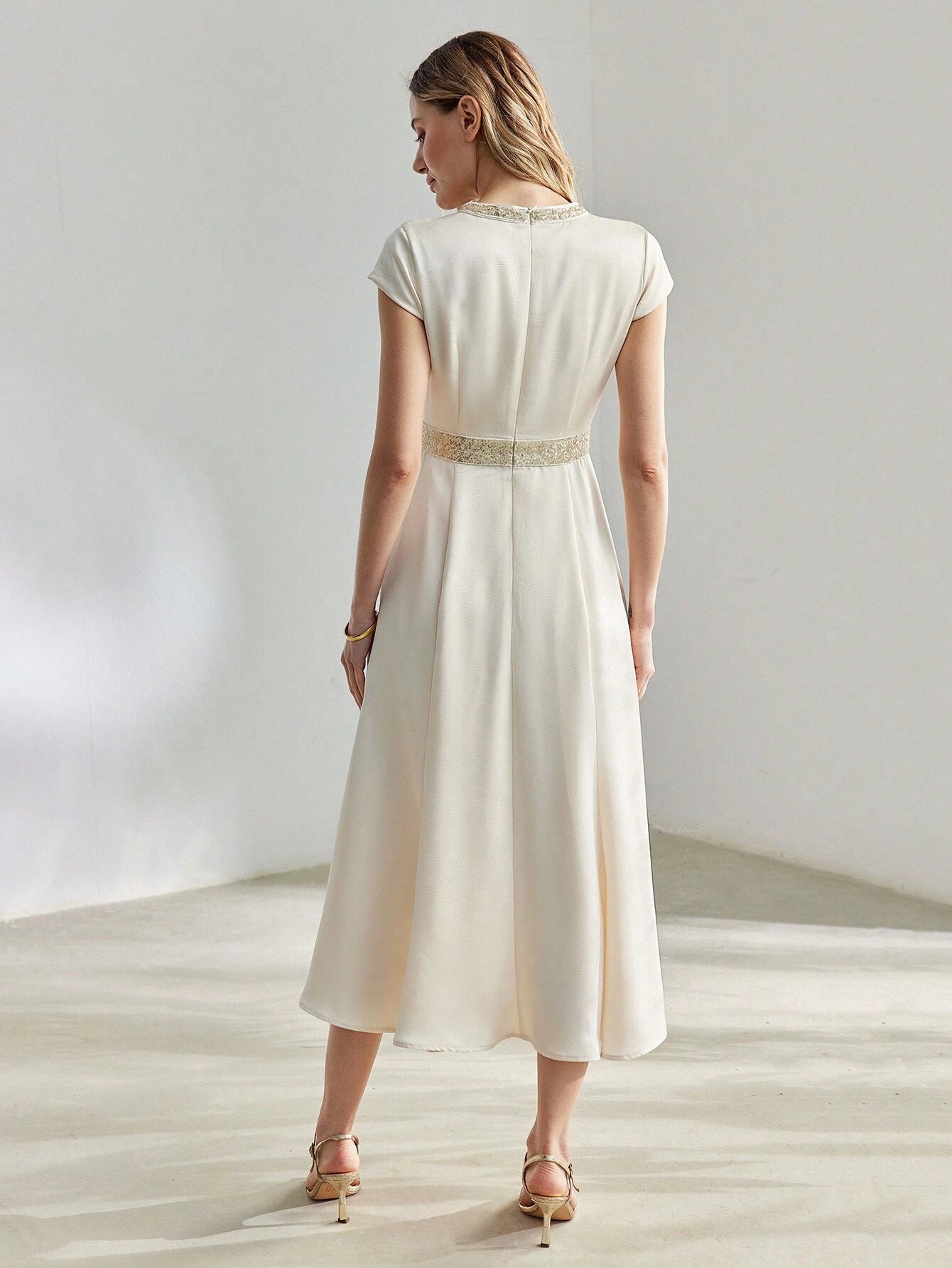 MOTF PREMIUM PEARL SEQUIN A-LINE DRESS