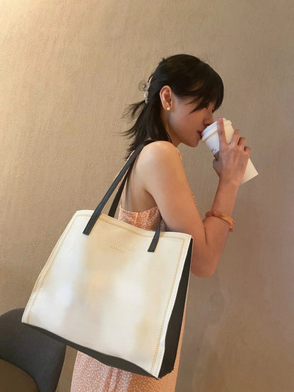 Minimalist Letter Graphic Shoulder Tote Bag