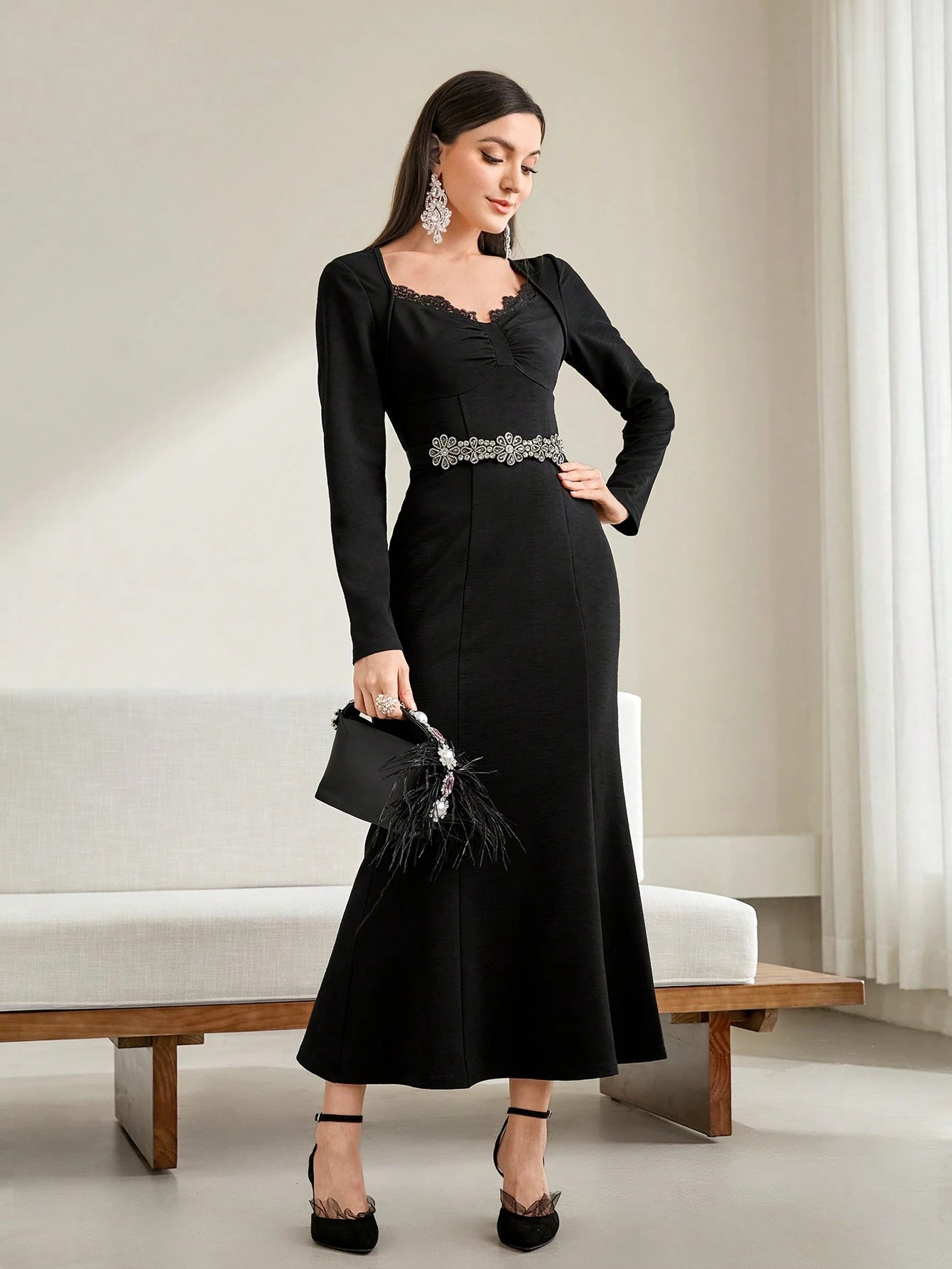 Modelyn Sweetheart Neck Lace Trim Mermaid Hem Dress Without Belt