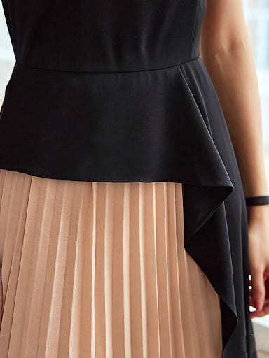 MOTF PREMIUM TWO-TONE PLEATED HEM 2-IN-1 DRESS