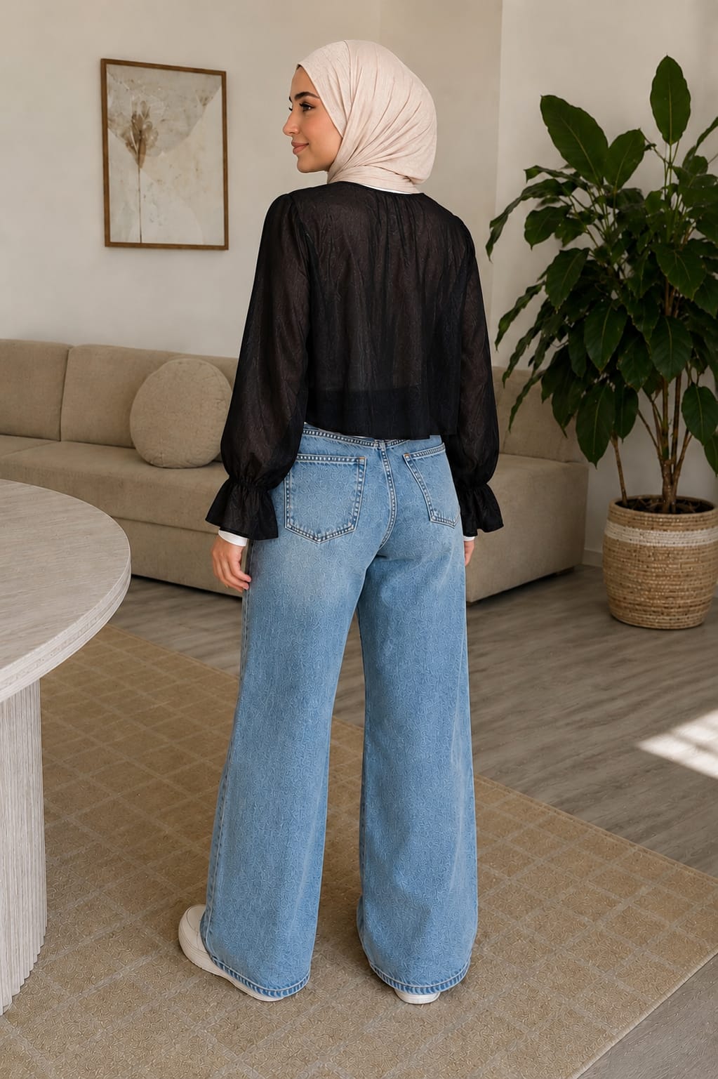 THE SHEER RUFFLE TIE BLOUSE (Black)
