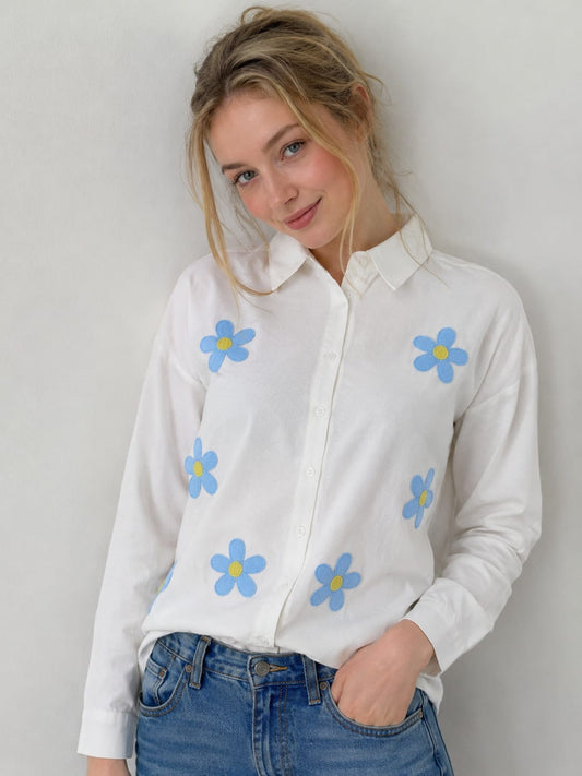 THE WHITE DAISY RELAXED SHIRT