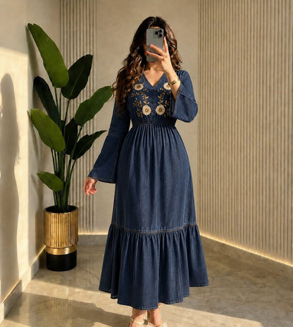THE INDIGO BLOOM EMBROIDERED DENIM DRESS (Copy)