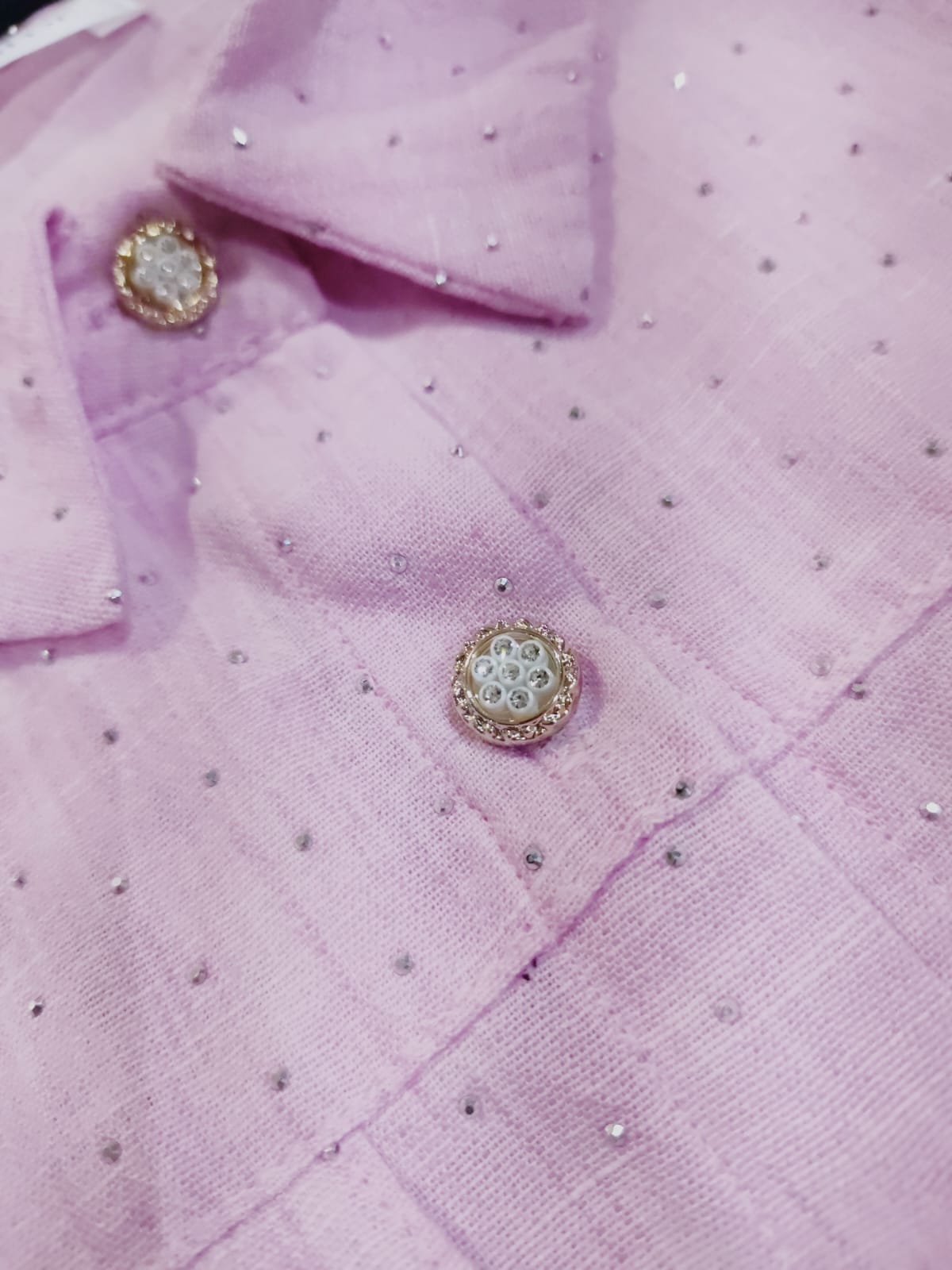 Elegant Shiny Linen Cropped Top