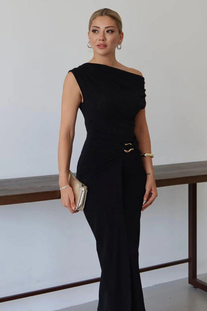 THE ROYAL PLEATED MAXI GOWN - Black