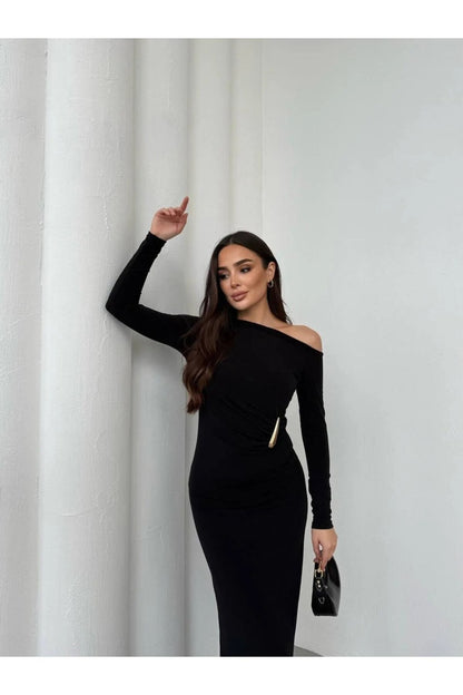 THE NOIR PRESTIGE LYCRA GOWN