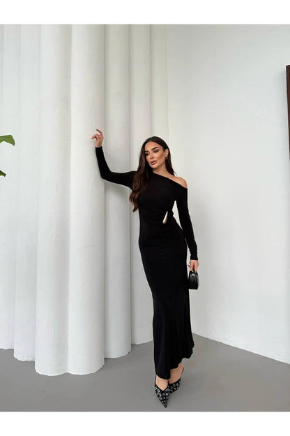 THE NOIR PRESTIGE LYCRA GOWN