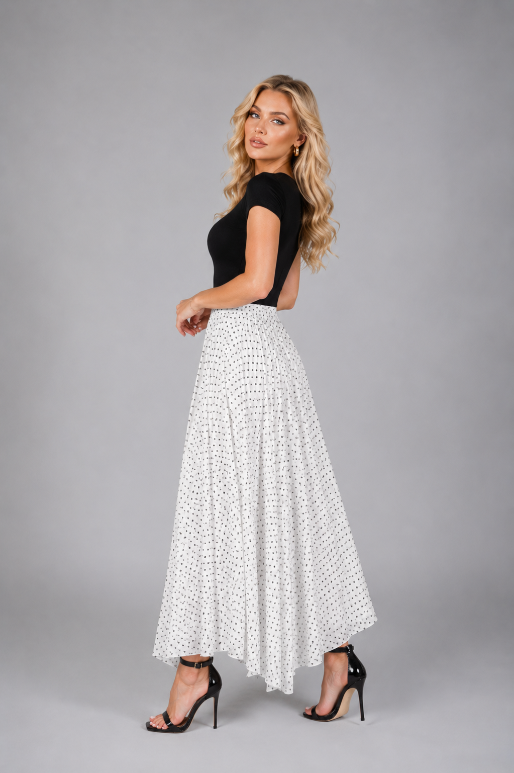 THE POLKA DOT RUFFLED SKIRT